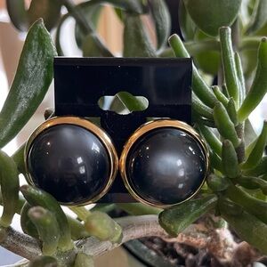 Vintage Black‎ & Gold Eclipse Clip on Earing